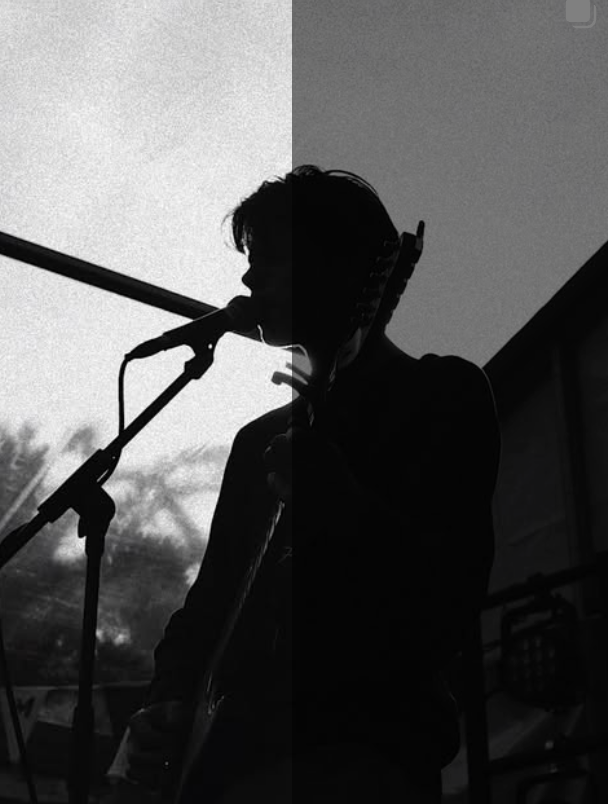 On stage — 21:15